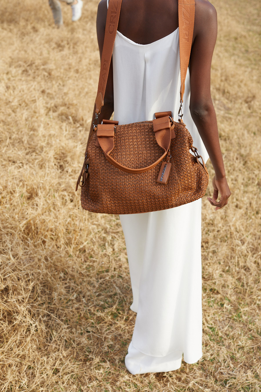 CRIZZAPI_SS22_U4A3595