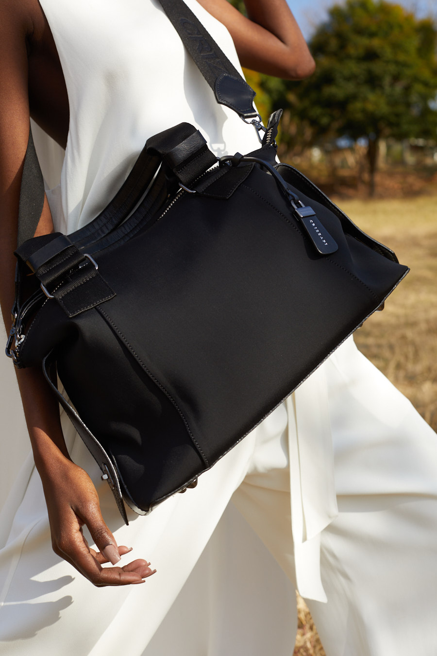 CRIZZAPI_SS22_U4A3803