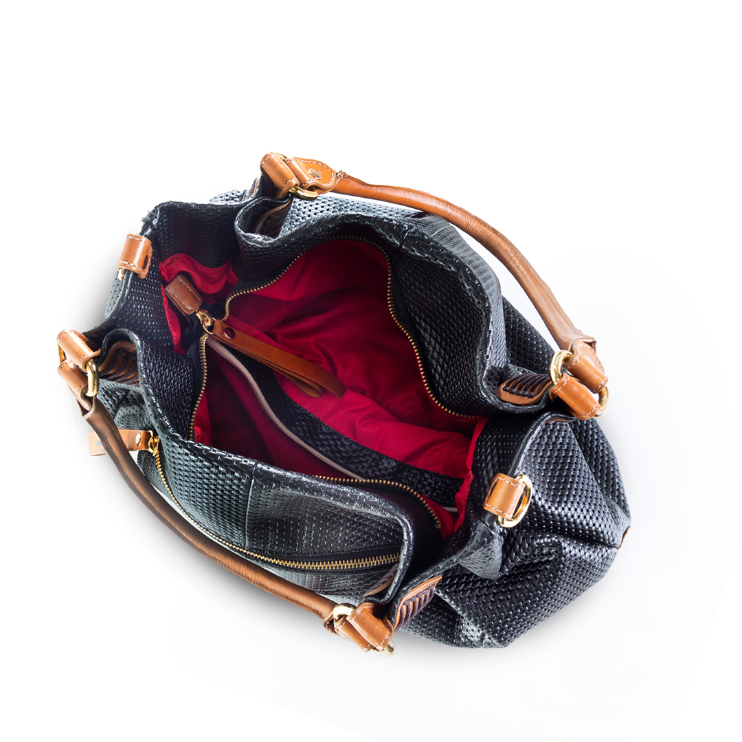 CRIZZAPI_STILL_27OUT23-12